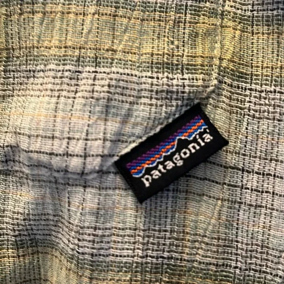 Patagonia Men's Go To Shirt Plaid 
Size Medium - Picture 5 of 10